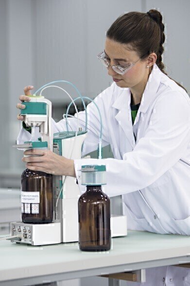 Faster, safer, simpler.  The OMNIS basic titrator – your gateway to the future of titration